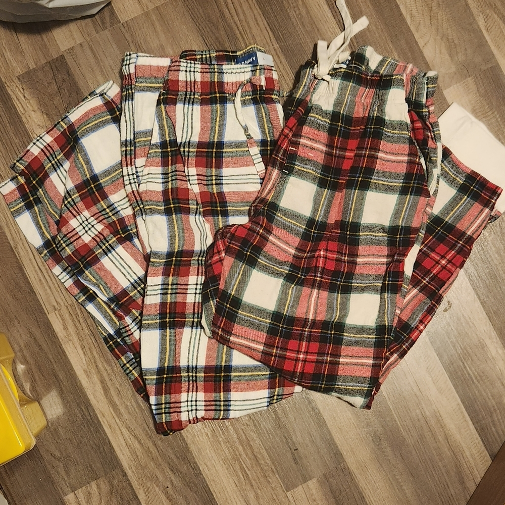 2 pairs Men's Old Navy Pajama Pants Size L